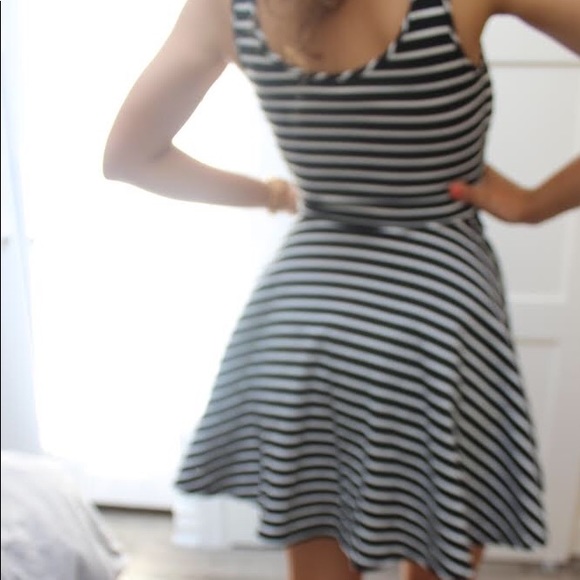 Stripe dress - Picture 1 of 2